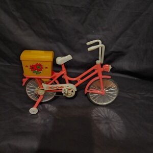 vintage Takara  1973 "Cycling Cheri‎ Polly Pedals"
